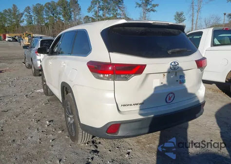 2019 Toyota Highlander Le from USA, damaged, VIN 5TDZARFHXKS042990
